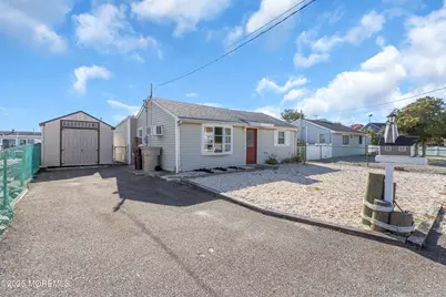 204 Butler Boulevard, Bayville, NJ 08721 - Photo 3