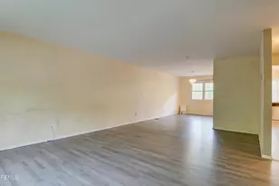 2 Lone Star Ln, Manalapan Township, NJ 07726 - Photo 5