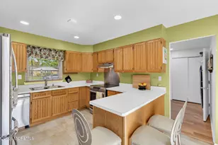 101 Andover Ln, Matawan, NJ 07747 - Photo 19