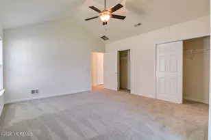 50 Eagle Ridge Cir, Lakewood, NJ 08701 - Photo 21