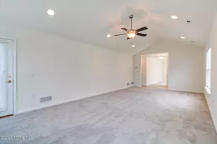 50 Eagle Ridge Cir, Lakewood, NJ 08701 - Photo 11