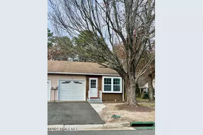 19B Maplewood Drive #52, Whiting, NJ 08759 - Photo 1