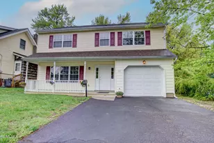 109 Woodland Dr, Aberdeen Township, NJ 07747 - Photo 3