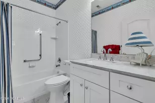 24 Greensprings Dr, Lakewood, NJ 08701 - Photo 23