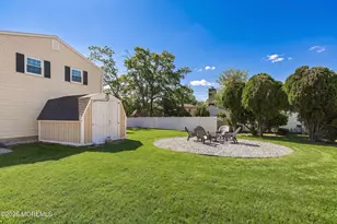 25 Orchard Ct, Howell Township, NJ 07731 - Photo 29