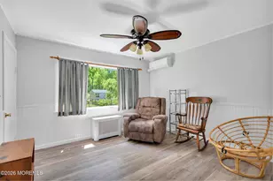 323 Florence Rd, Middletown, NJ 07748 - Photo 19