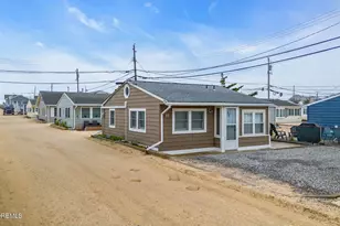33 E Bonita Way, Lavallette, NJ 08735 - Photo 19