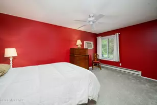 23 Meadow Green Cir, Manalapan Township, NJ 07726 - Photo 11