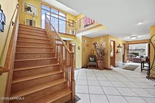 105 Clover Ct, Freehold, NJ 07728 - Photo 19