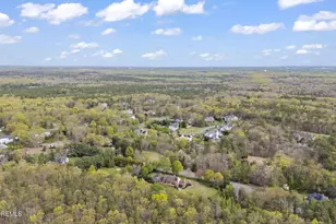 105 Clover Ct, Freehold, NJ 07728 - Photo 91