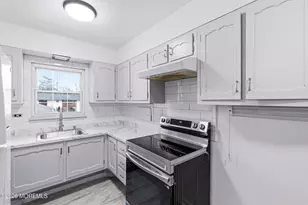 48G Cambridge Ct, Lakewood, NJ 08701 - Photo 9