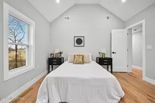 8 Newman St, Hazlet Township, NJ 07734 - Photo 27