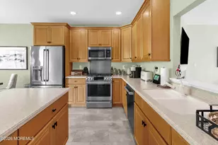 56 W Aspen Way, Matawan, NJ 07747 - Photo 13