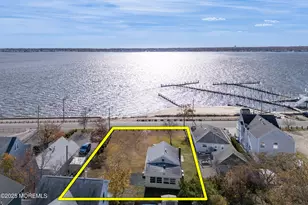 711 Riverside Dr, Toms River Township, NJ 08753 - Photo 17