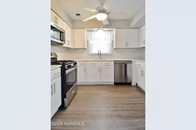 8 Colonial Court, Jackson, NJ 08527 - Photo 9