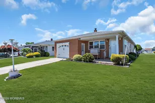 15 Capri Ct, Toms River Township, NJ 08757 - Photo 3
