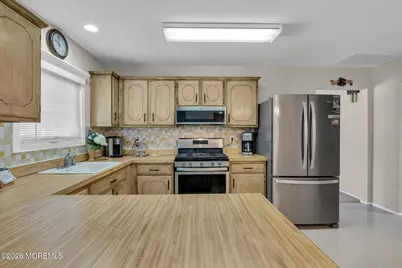 15 Capri Court, Toms River Township, NJ 08757 - Photo 17