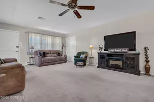 15 Capri Ct, Toms River Township, NJ 08757 - Photo 11