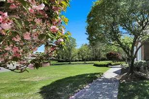 35 Hillcrest Dr, Colts Neck Township, NJ 07722 - Photo 67