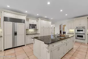 35 Hillcrest Dr, Colts Neck Township, NJ 07722 - Photo 25