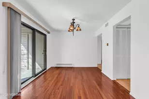 5 Eastport Ct, Red Bank, NJ 07701 - Photo 7
