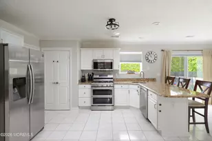 80 W Shenendoah Rd, Howell Township, NJ 07731 - Photo 5