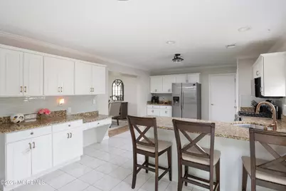 80 W Shenendoah Road, Howell Township, NJ 07731 - Photo 7