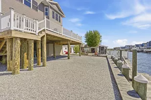 139 N Spinnaker Dr, Little Egg Harbor, NJ 08087 - Photo 3