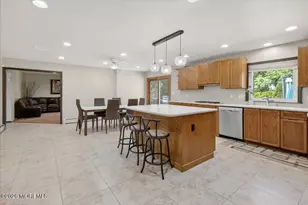 17 Bingham Dr, Marlboro Township, NJ 07746 - Photo 17