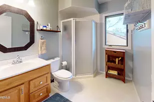 169 Nathan Dr, North Brunswick Township, NJ 08902 - Photo 15