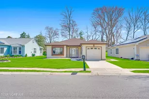 313 Concord Ct, Little Egg Harbor, NJ 08087 - Photo 3