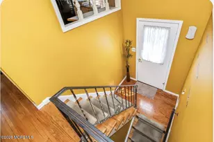 9 Barry Ln, Hazlet Township, NJ 07730 - Photo 13