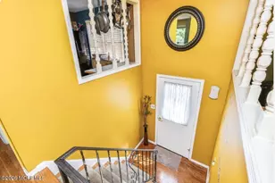 9 Barry Ln, Hazlet Township, NJ 07730 - Photo 15