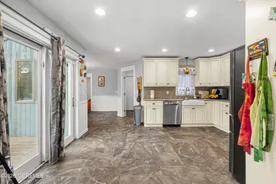 234 Arkansas Avenue, Toms River Township, NJ 08753 - Photo 17