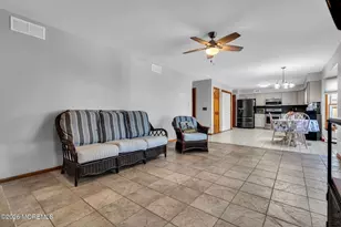 402 Atlantic City Ct, Lanoka Harbor, NJ 08734 - Photo 15