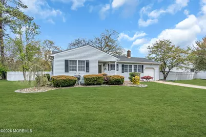 801 Broadway Boulevard, Toms River Township, NJ 08757 - Photo 3
