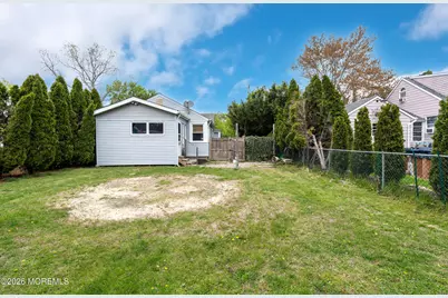 46 W Cape May Avenue, Ocean Gate, NJ 08740 - Photo 33