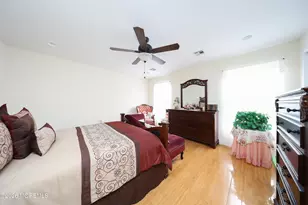 34 Evergreen Pl, Keansburg, NJ 07734 - Photo 11