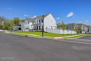 3 Annapolis St, Farmingdale, NJ 07727 - Photo 3