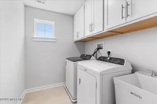3 Annapolis St, Farmingdale, NJ 07727 - Photo 31