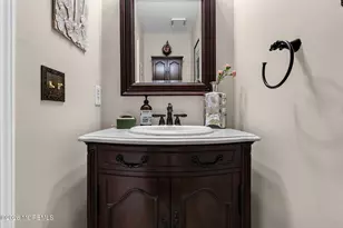 35 Brook St, Farmingdale, NJ 07727 - Photo 15