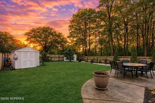 35 Brook St, Farmingdale, NJ 07727 - Photo 5