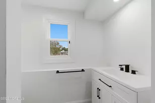 1043 Bell St, Toms River Township, NJ 08753 - Photo 17