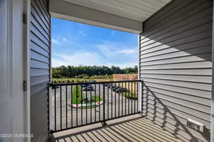 28311 Radford Ct, Monroe Township, NJ 08831 - Photo 29