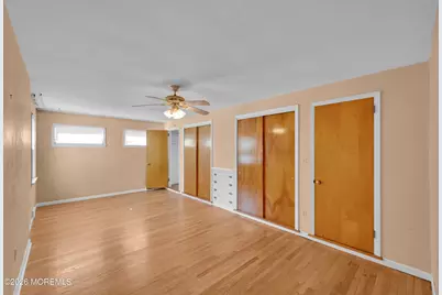 19 Murray Street, Freehold, NJ 07728 - Photo 11