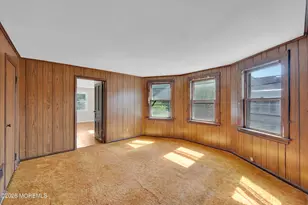 19 Murray St, Freehold, NJ 07728 - Photo 17