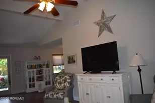 17 Concord Ct, Red Bank, NJ 07701 - Photo 15