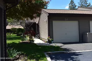 17 Concord Ct, Red Bank, NJ 07701 - Photo 3