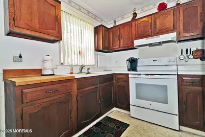 107 B Constitution Boulevard, Whiting, NJ 08759 - Photo 13