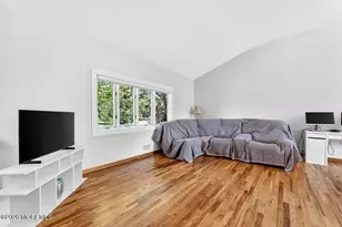 33 Bayberry Ln, New Monmouth, NJ 07748 - Photo 7